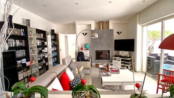 Cogolin (83310) VIAGER OCCUPE à COGOLIN H 80 et F 78