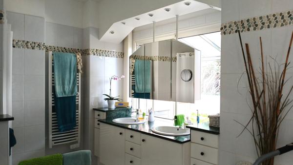 Cogolin (83310) VIAGER OCCUPE à COGOLIN H 80 et F 78