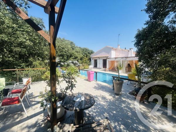 Maison à vendre  5 pièces - 140 m 2   CASTRIES  - 34