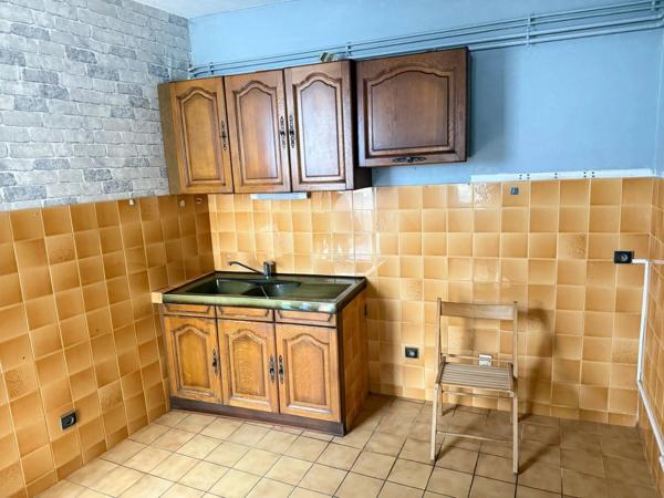 Vente                                                      Maison
                        
                     4 pièces                      72 m2                     à Roybon