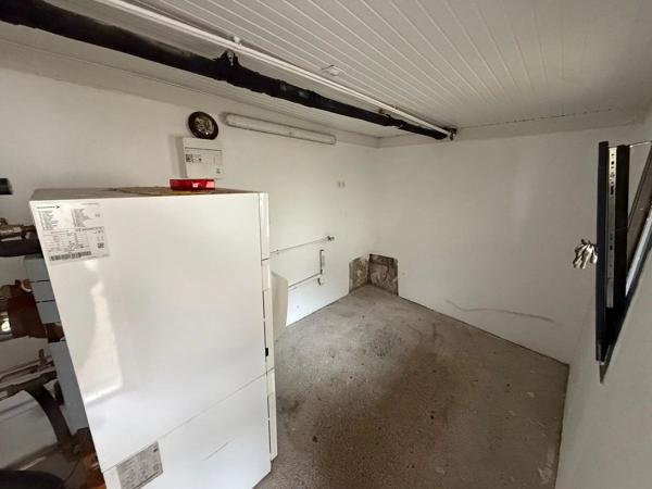 Vente                                                      Maison
                        
                     4 pièces                      72 m2                     à Roybon