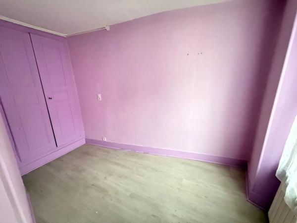 Vente                                                      Maison
                        
                     4 pièces                      72 m2                     à Roybon