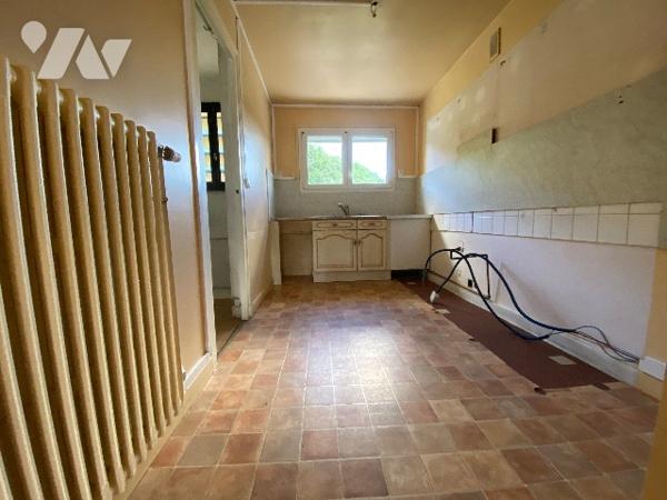 Au 4ème et dernier étage avec ascenseur et balcon, appartement de 66.63m² habitables