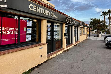Parking à vendre  13,55 m 2   LE BARCARES  - 66