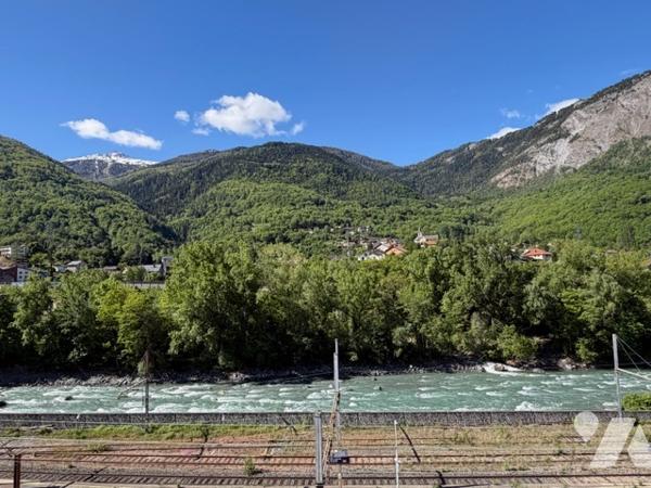 EXCLUSIVITE - SAINT MICHEL DE MAURIENNE - INVESTISSEUR ou RESIDENCE Principale / secondaire
