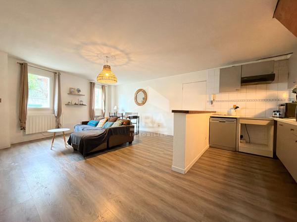 A LOUER A VILLELAURE 84530 APPARTEMENT TRIPLEX MEUBLE TYPE 4 PIECES DE 83.15M² AVEC MEZZANINE ET UNE PLACE DE STATIONNEMENT