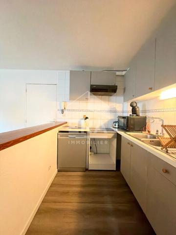 A LOUER A VILLELAURE 84530 APPARTEMENT TRIPLEX MEUBLE TYPE 4 PIECES DE 83.15M² AVEC MEZZANINE ET UNE PLACE DE STATIONNEMENT