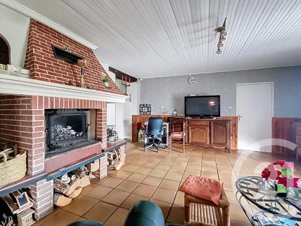 Maison à vendre  5 pièces - 124 m 2   BRESSOLS  - 82
