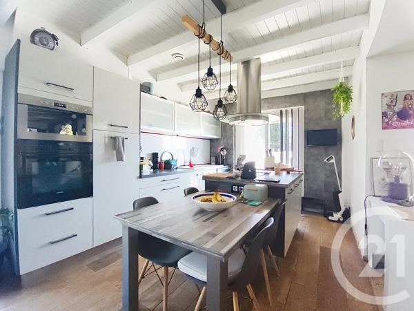 Maison à vendre  5 pièces - 124 m 2   BRESSOLS  - 82