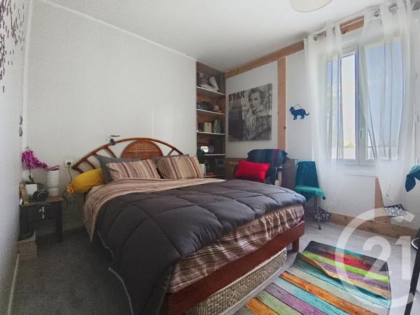 Maison à vendre  5 pièces - 124 m 2   BRESSOLS  - 82