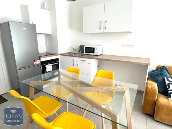 Appartement à louer 2 pièces 37.96m² Saint-Étienne (42000)