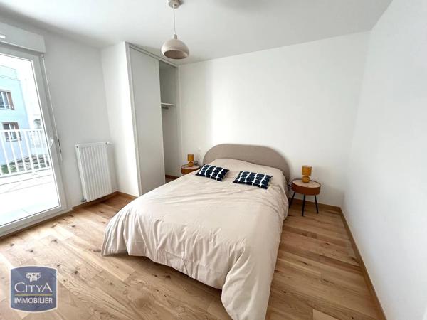 Appartement à louer 2 pièces 37.96m² Saint-Étienne (42000)