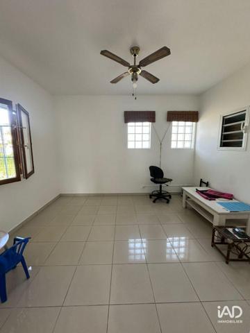 Maison à vendre 4 pièces 120 m² Sainte-Suzanne