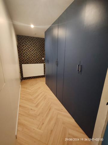 Maison 3 chambres, studio, hangar et grange