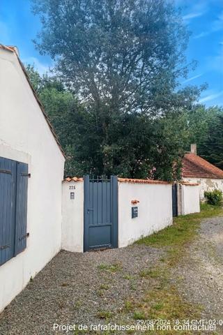 Maison 3 chambres, studio, hangar et grange