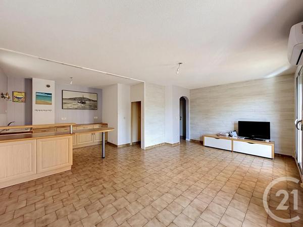 Appartement F4 à vendre  4 pièces - 73,40 m 2   SETE  - 34