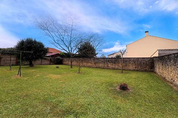 Maison 4 pièces - LES VELLUIRE SUR VENDEE - 97m²