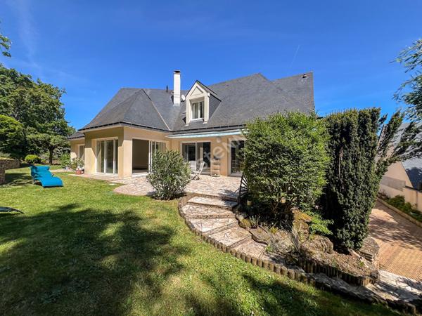 Maison Avrillé 11 pièces, 6 chambres - Bien exceptionnel, situé au Golf d'Avrillé