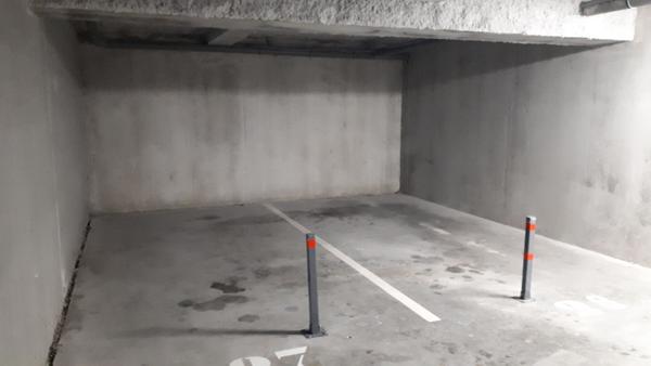 LA ROCHELLE, Parking (possibilité Garage) en sous sol , La rochelle