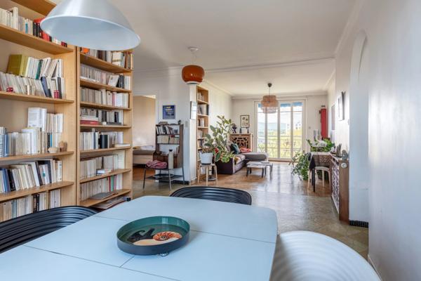 Lyon 4ème - Appartement de 103,54 m² - 3 chambres - Balcon filant - garage