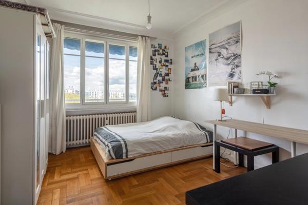 Lyon 4ème - Appartement de 103,54 m² - 3 chambres - Balcon filant - garage