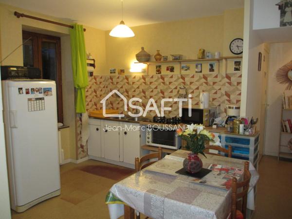 CHAUFFAILLES Proche centre-ville appartement T3