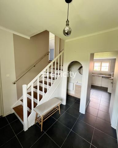 Maison 6 pièces - 100 m²