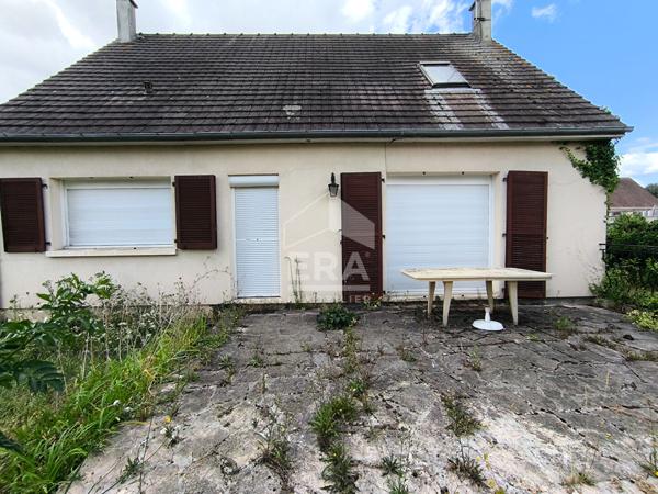 20702 - Maison situé dans une commune avec toutes commodités