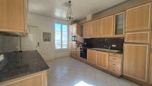 Maison Brie Comte Robert 5 pièce(s) 125 m2