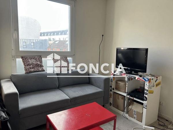 Location Appartement 2 pièces 40.2 m² - 37 RUE DE MOURMANT Lille 59000