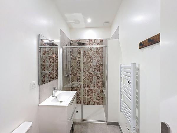Appartement 2 pièces de 26,93 m² à louer à Bras, idéal pour un premier logement