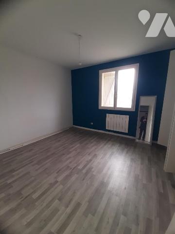 UNE MAISON A VENDRE A BAZOUGES SUR LE LOIR