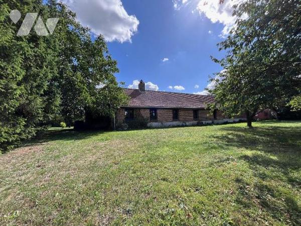 Cadre exceptionnel !!! Sur une parcelle d'env 4000m², un havre de paix à seulement 8 mn de la g...