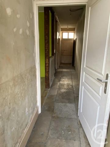 Maison à vendre  8 pièces - 173,71 m 2   LE VEURDRE  - 03