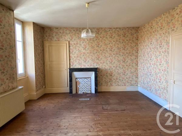 Maison à vendre  8 pièces - 173,71 m 2   LE VEURDRE  - 03