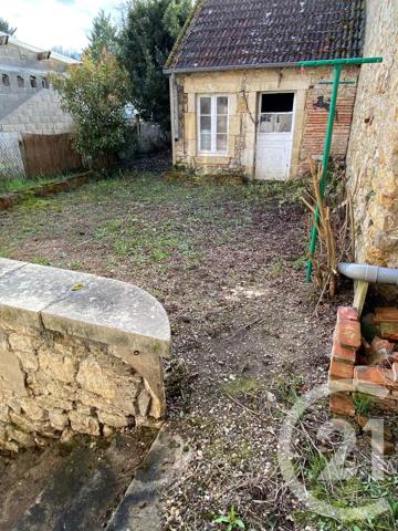 Maison à vendre  8 pièces - 173,71 m 2   LE VEURDRE  - 03