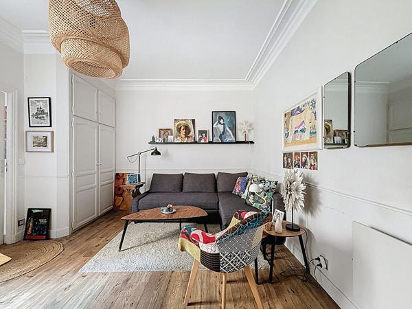 SOUS COMPROMIS - Charmant T2 en Rez-de-Chaussée sur cour sécurisé, Rue Dulong, Paris 17e