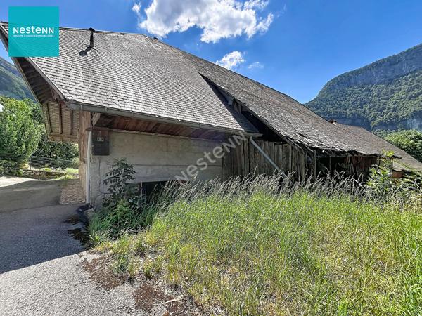 ALLEVES _  Charmante maison de village de 106.04 m² au sol, à vendre