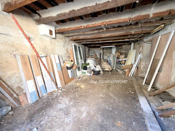 MAISON A RÉNOVER DANS LE TRIANGLE Rue CELONY / Boulevard de la République / Cours SEXTIUS 13 100 AIX EN PROVEN