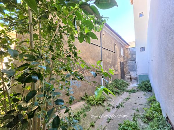 MAISON A RÉNOVER DANS LE TRIANGLE Rue CELONY / Boulevard de la République / Cours SEXTIUS 13 100 AIX EN PROVEN