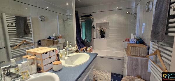 Ensuès-la-Redonne (13820) Maison de village de 104m² avec 3 chambres, jardin et 40m² d'annexes