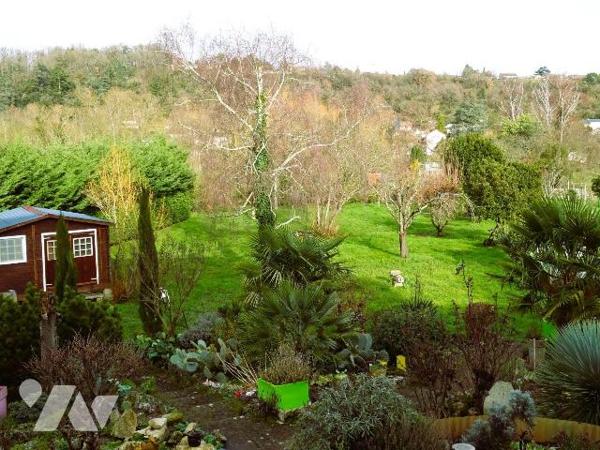 Au calme et à 2 pas des commerces et services, Belle grange rénovée très lumineuse d'env. 210 m...