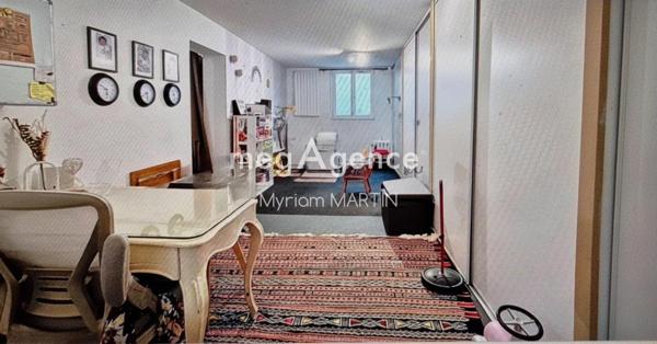 Maison à ENGHIEN-LES-BAINS, 95880 - 9 pièces 232m²