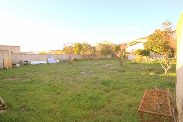 Aigues-Mortes (30220) PROPRIETE 160 m², TERRAIN 1 360 m², quartier les BOUDRES