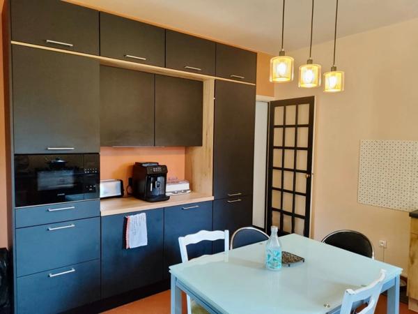 Maison de caractère 270 m2 OYONNAX (01)