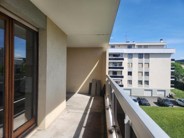 Appartement à VILLE LA GRAND (74100)