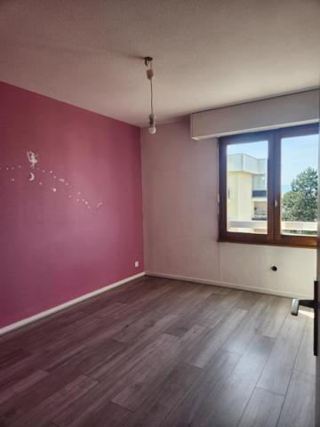 Appartement à VILLE LA GRAND (74100)