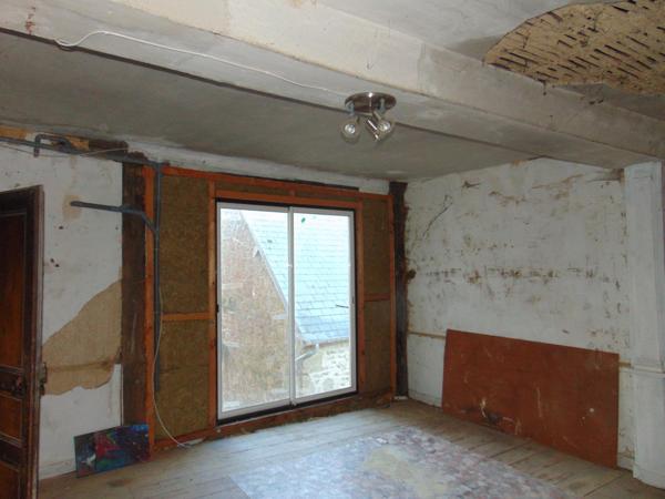 Maison en pierre, 3 chambres, La Carneille bourg