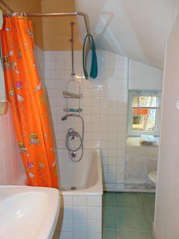 Maison en pierre, 3 chambres, La Carneille bourg