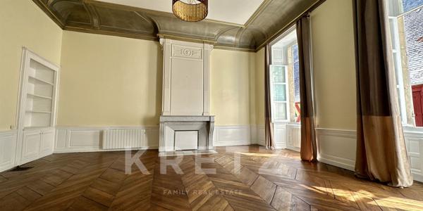 Appartement dans un Hôtel Particulier